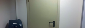 Монтаж двери с вентиляцией для здания Федерального казначейства — Миусская площадь, 3